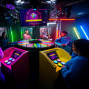 Compite en 5 juegos