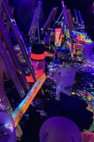 Photo 7 from Neon Brush : une expérience artistique fluorescente