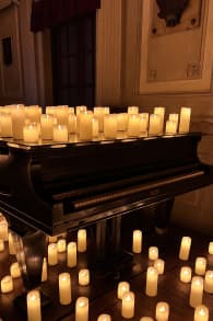Photo 1 from Candlelight: Tributo a Queen