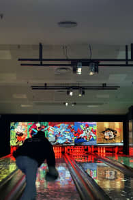 Photo 1 from CityPlay: Bolera VIP, Minigolf Neón, Arcade y Simulador de F1!