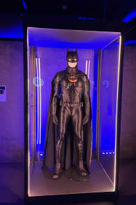 Photo 7 from Batman Unmasked in London