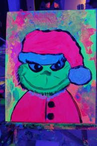 Photo 1 from Neon Brush Kids: un'esperienza artistica per tutta la famiglia