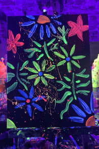 Photo 0 from Neon Brush Kids : Une expérience artistique en famille