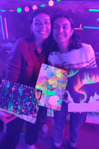 Photo 4 from Neon Brush : une expérience artistique fluorescente