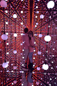 Photo 2 from Bubble Planet : une expérience immersive à La Villette