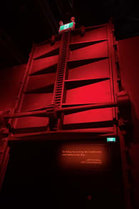 Photo 3 from ﻿TITANIC : L'EXPOSITION D'ARTEFACTS