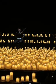 Photo 1 from Candlelight: Os Clássicos do Rock