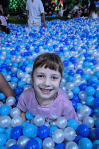 Photo 1 from Balloon Story