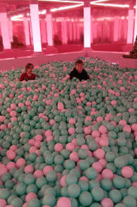 Photo 7 from The Upside Down Berlin