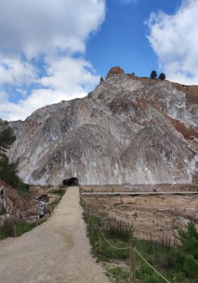 Photo 5 from Cardona Salt Mountain