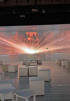 Photo 12 from Gaußhöfe