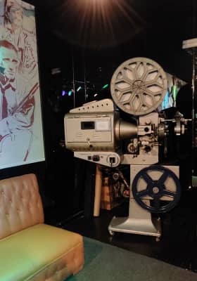 Photo 4 from Pequeño cine estudio