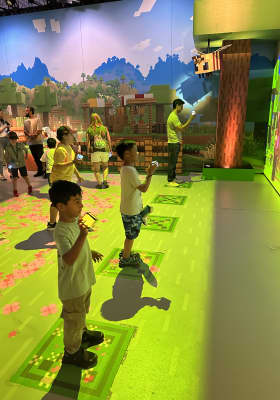 Photo 6 from Square One Shopping Centre