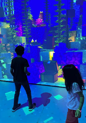 Photo 4 from Square One Shopping Centre