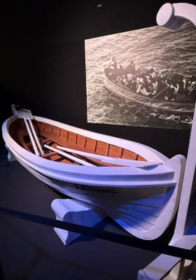 Photo 1 from MARX HALLE