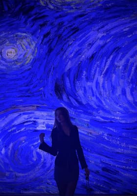 Photo 13 from Utopia