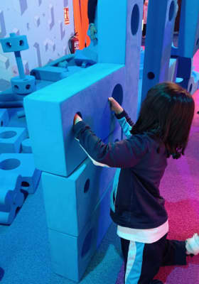 Photo 1 from Centro Comercial Islazul