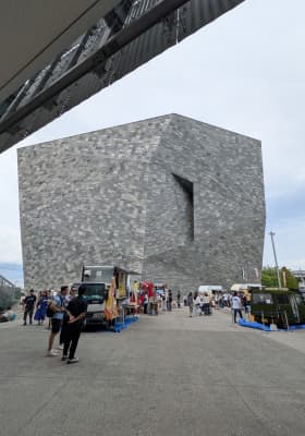 Photo 2 from Kadokawa Musashino Museum