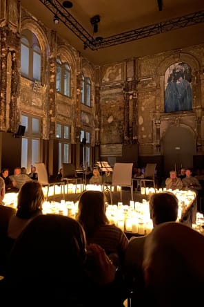 Foto 2 van Candlelight: Queen vs. ABBA
