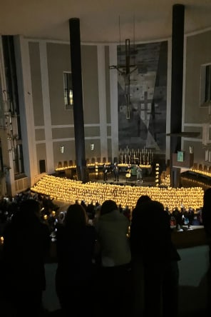 Photo 3 from ﻿Candlelight: Queen & ABBA
