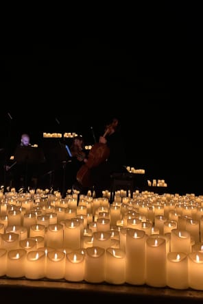Photo 2 de Candlelight : hommage à Queen et aux Beatles