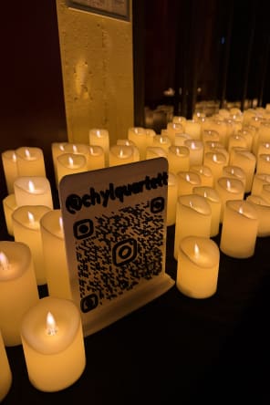 Foto 2 von Candlelight: Ed Sheeran & Coldplay
