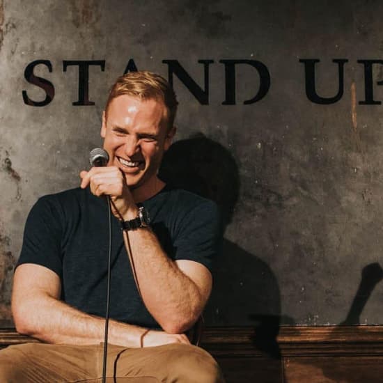 Drinks & Laughs For 2 at Stand Up NY
