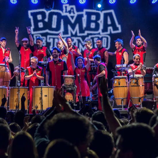 La Bomba de Tiempo: ¡concierto de percusión improvisada!