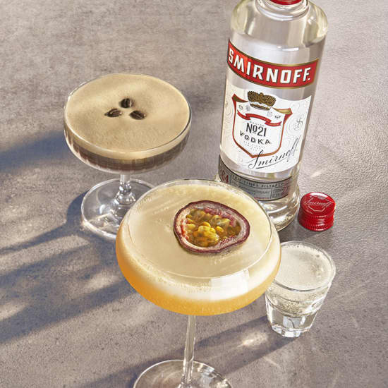 Smirnoff Cocktail Box: The New York Martini Cocktail