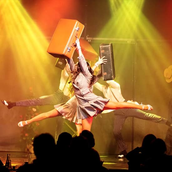 Dîner-Spectacle au Docks Circus : Cabaret et formule repas