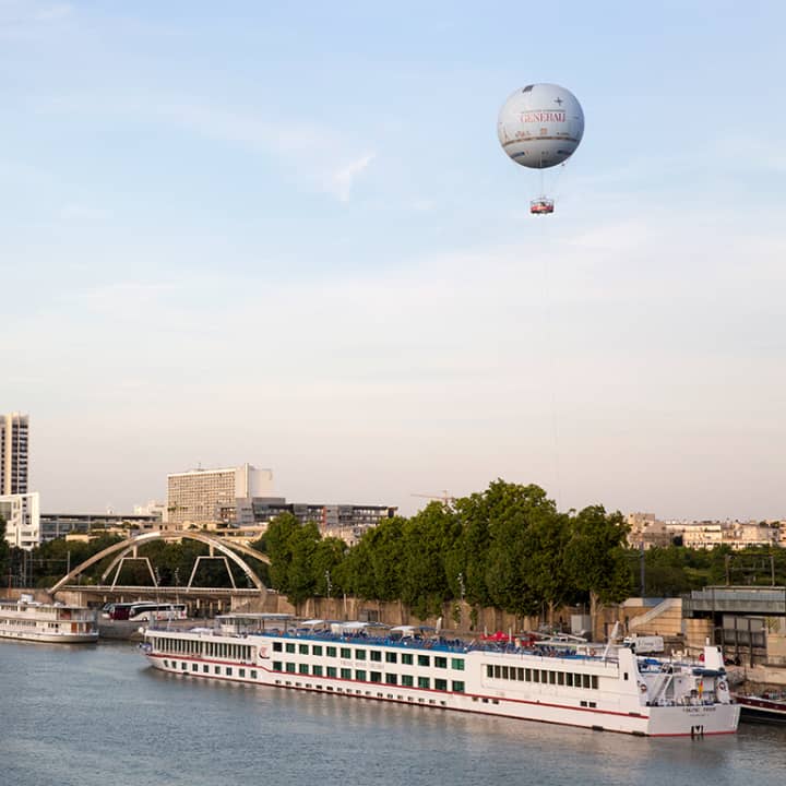 Vol captif au Ballon Generali de Paris